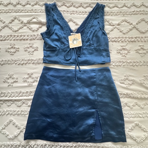 ❌SOLD ON DEPOP❌ - Picture 3 of 4